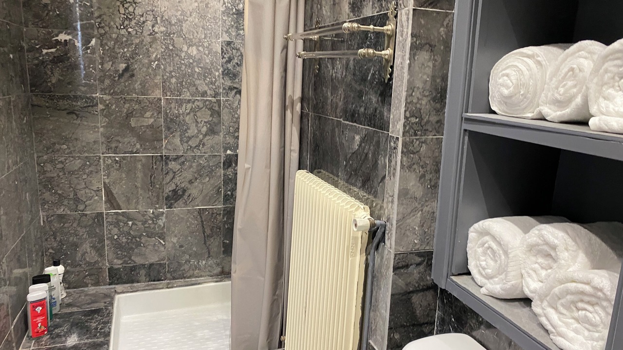 Photo of Bathroom in Sainte-Foy-la-Grande