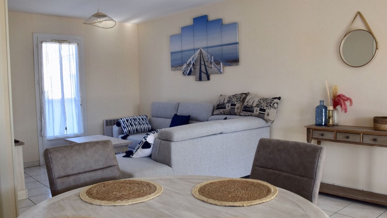 Photo of Livingroom in Saint-Denis-d'Oleron