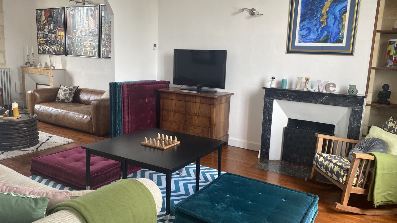 Photo of Livingroom in Saint-Sulpice-de-Faleyrens