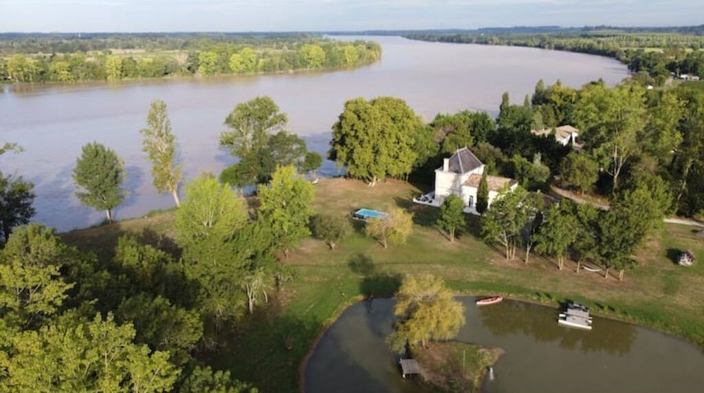 Photo of Outdoor in La Riviere