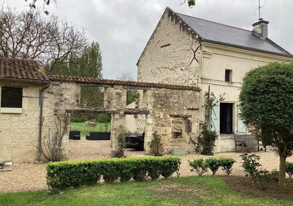 Photo of Outdoor in Saint-Martin-de-Sanzay