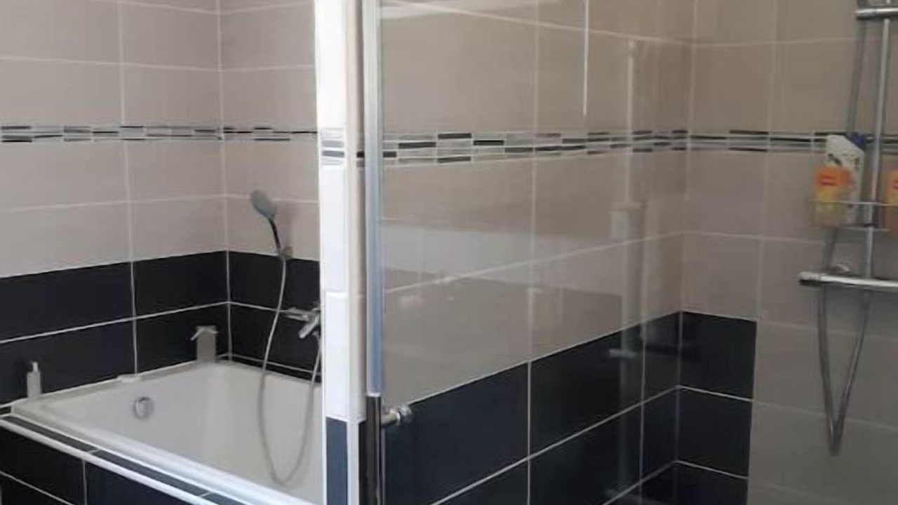 Photo of Bathroom in Marennes