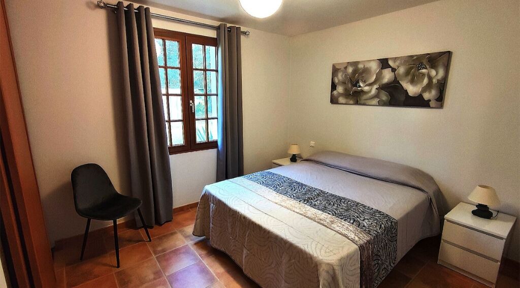 Photo of Bedroom in Saint-Crepin-et-Carlucet