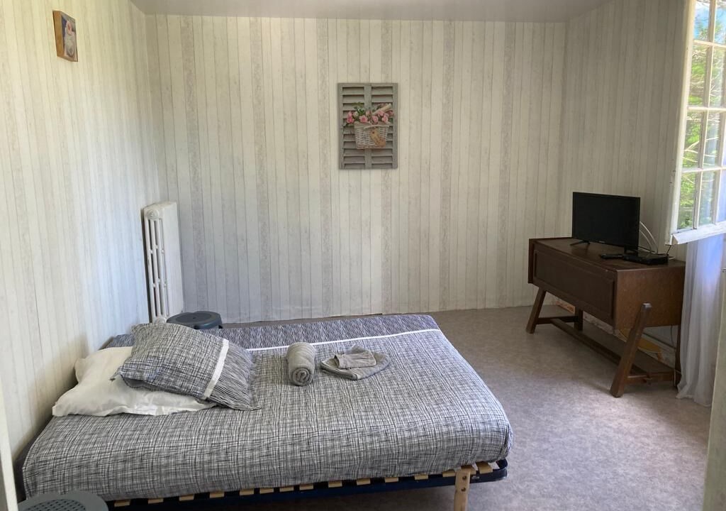Photo of Bedroom in Compreignac
