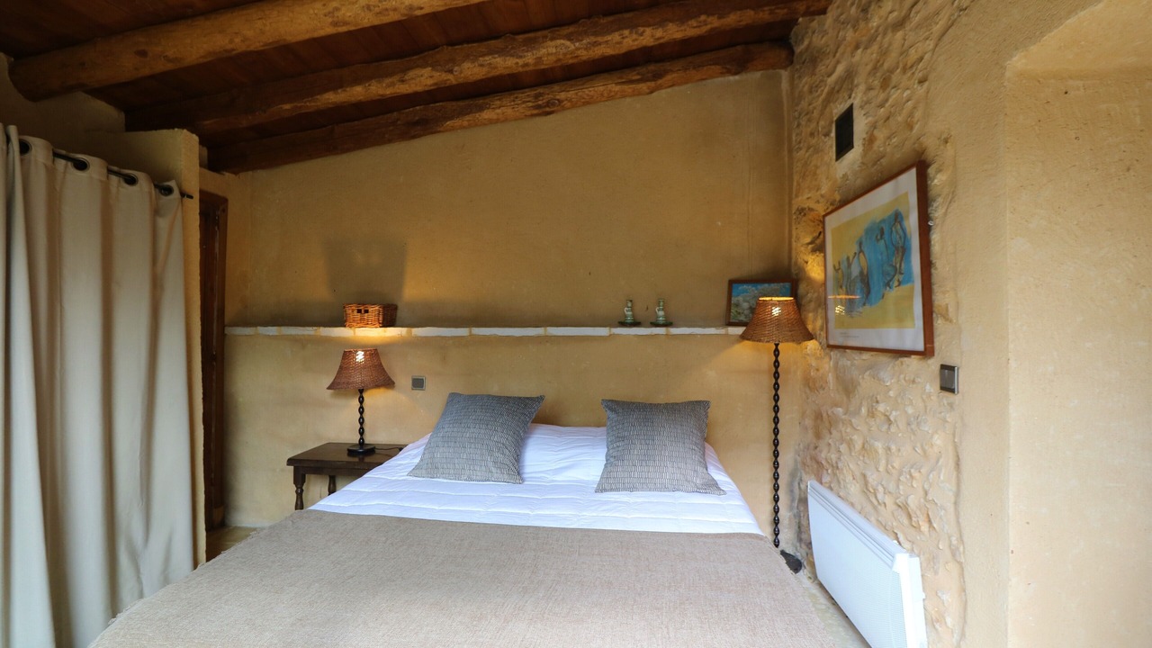 Photo of Bedroom in Pays-de-Belves