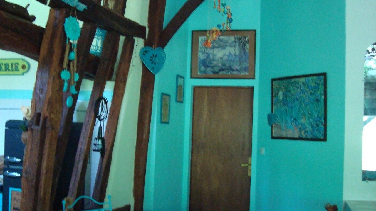 Photo of Others in Lacquy