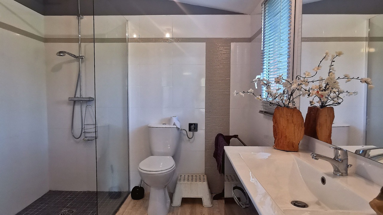 Photo of Bathroom in Mescoules