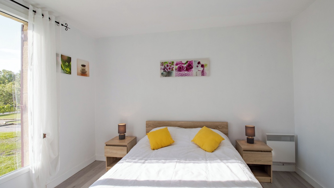 Photo of Bedroom in Saint-Andre-dAllas