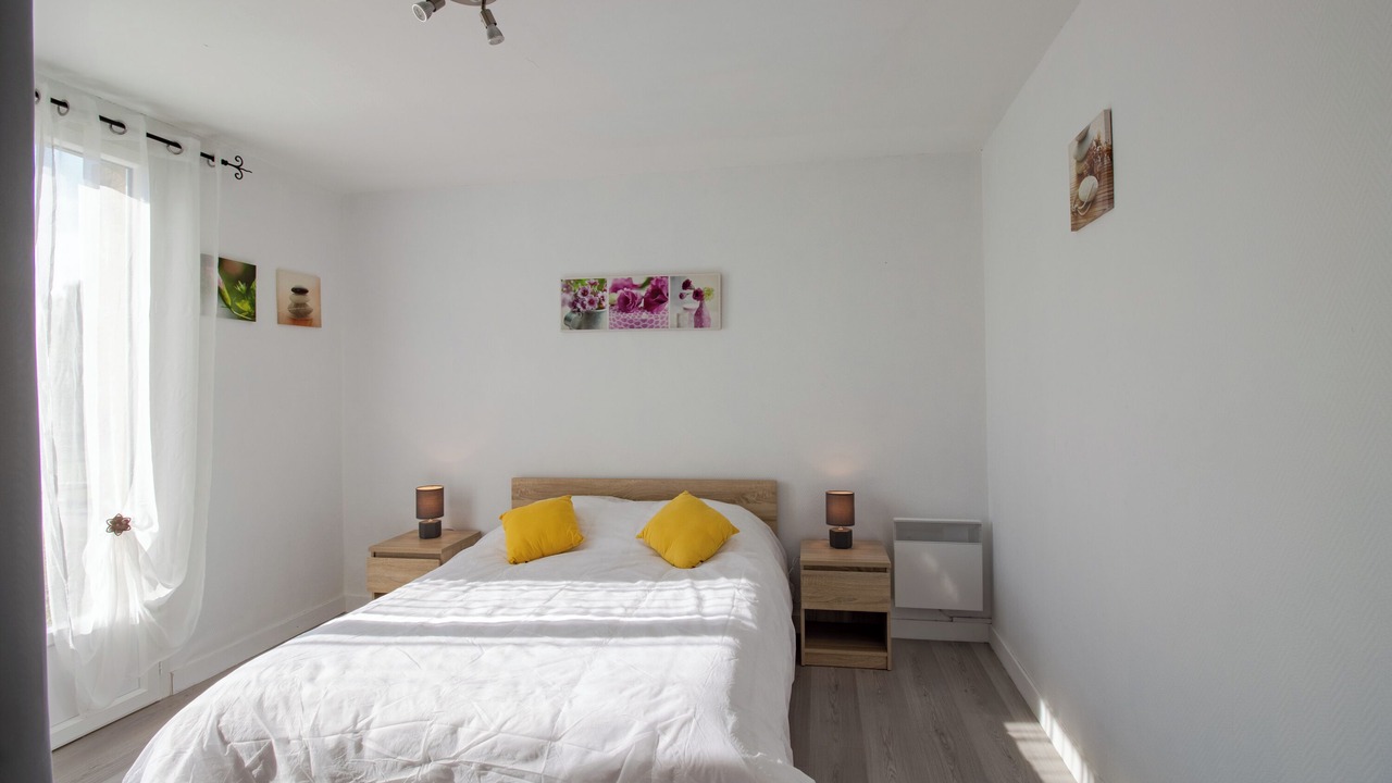 Photo of Bedroom in Saint-Andre-dAllas