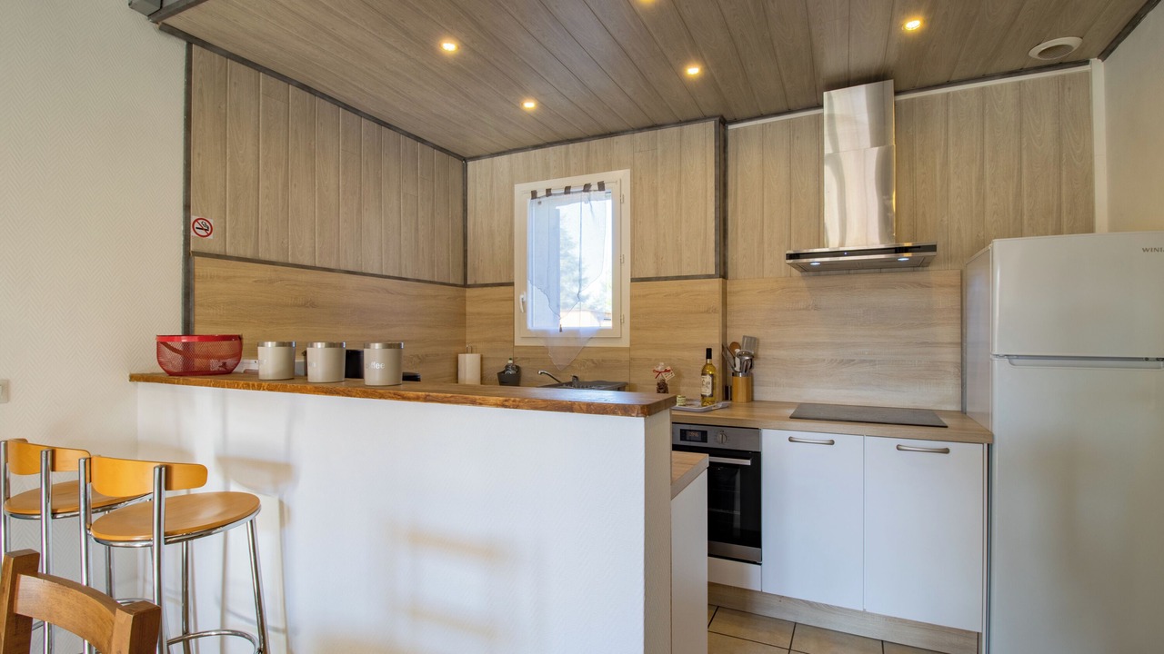 Photo of Kitchen in Saint-Andre-dAllas