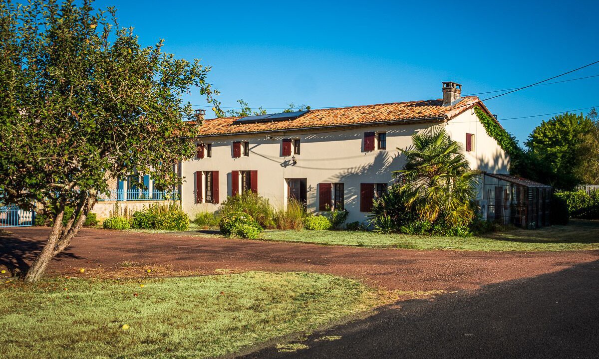 Photo of Outdoor in Saint-Pierre-du-Palais