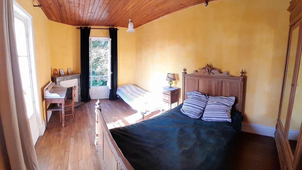 Photo of Bedroom in Saint-Martin-I'Astier