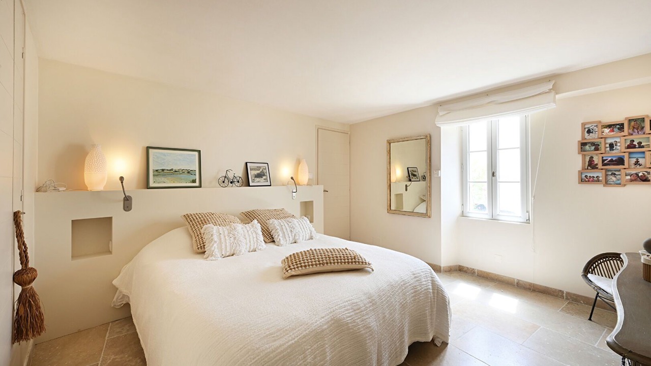 Photo of Bedroom in Ars-en-Re