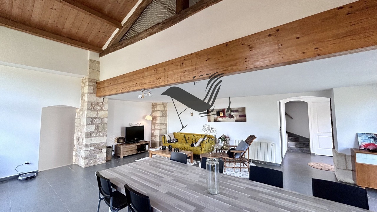 Photo of Livingroom in Moeze