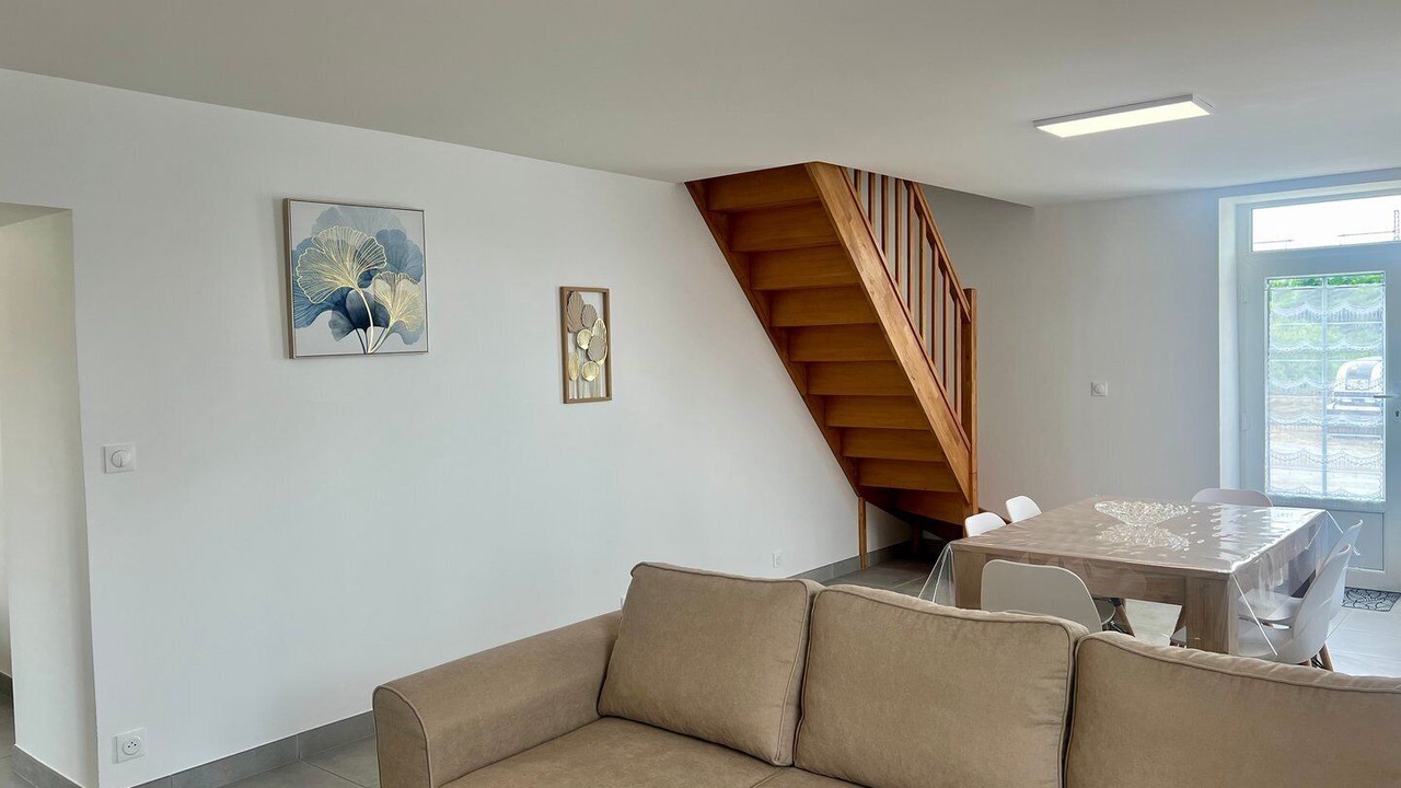 Photo of Livingroom in Jaunay-Clan