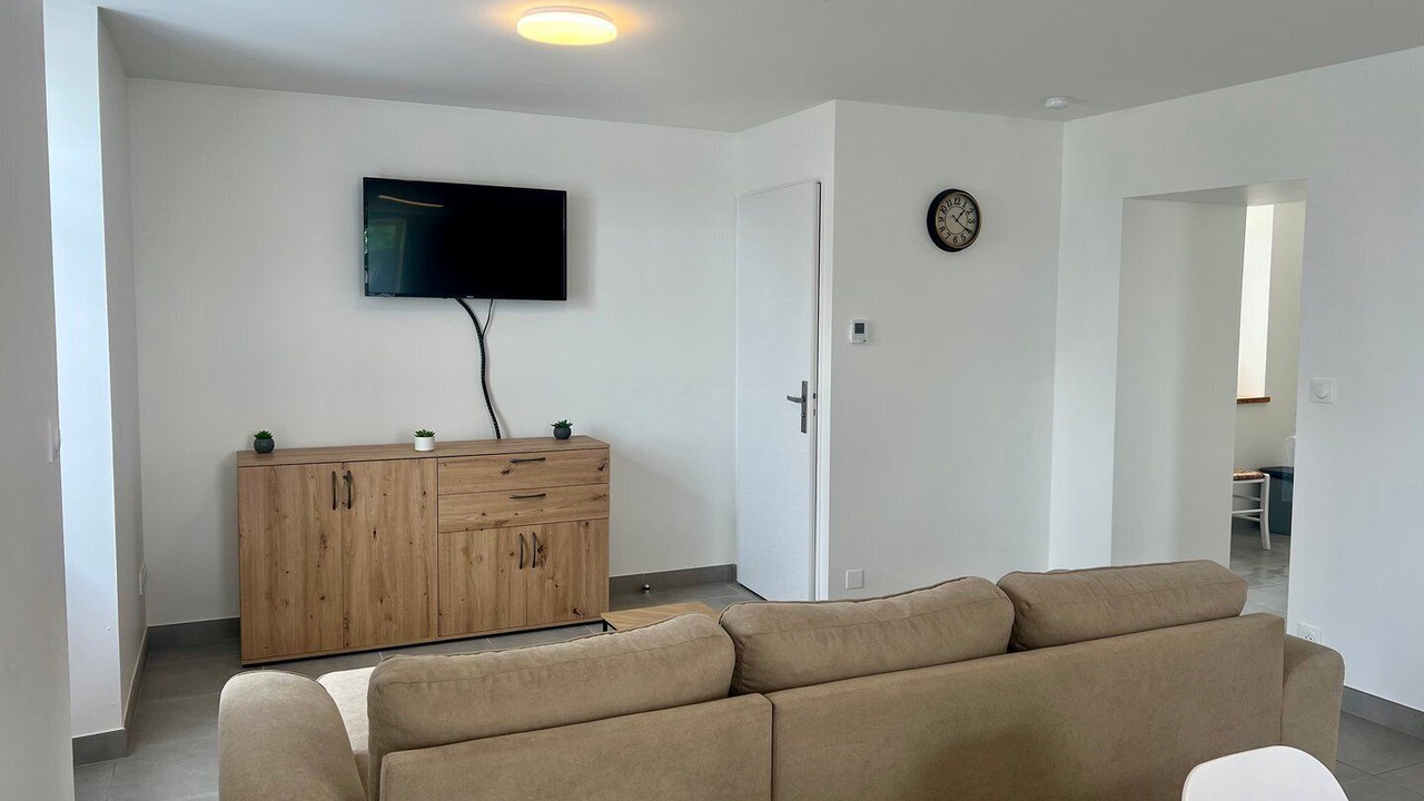 Photo of Livingroom in Jaunay-Clan