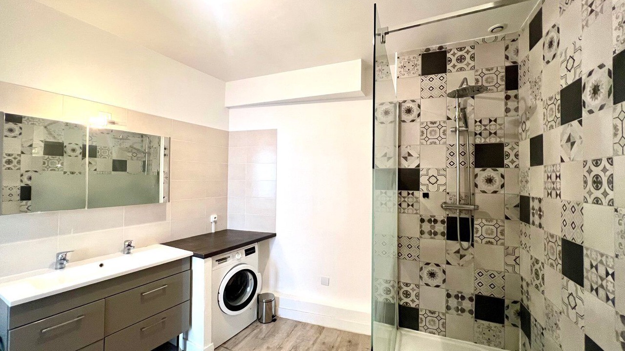 Photo of Bathroom in Les 3 Cites