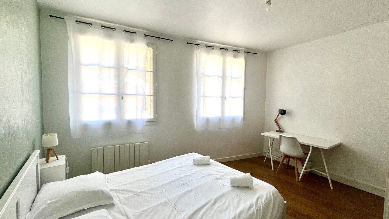 Photo of Bedroom in Les 3 Cites