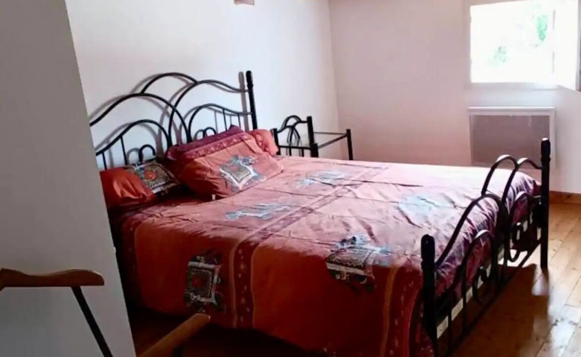 Photo of Bedroom in Marennes
