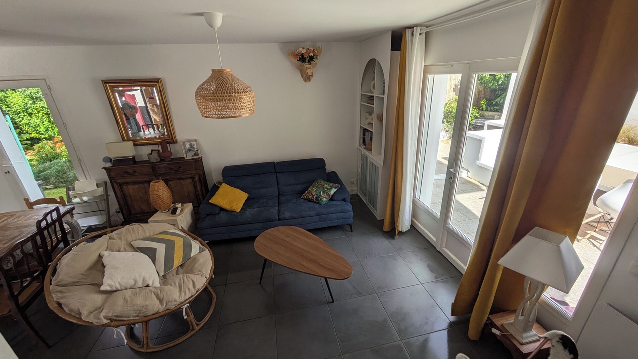 Photo of Livingroom in Saint-Pierre-d'Irube