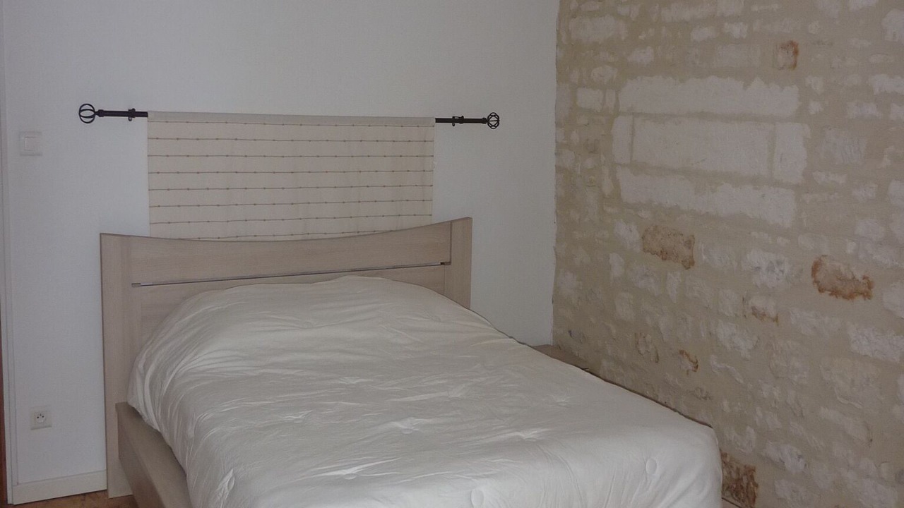 Photo of Bedroom in Sansais