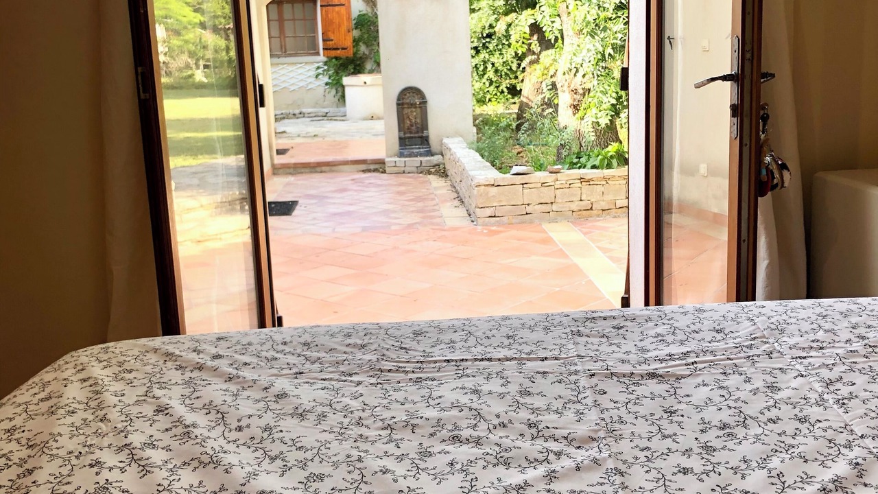 Photo of Bedroom in Chateau Gombert