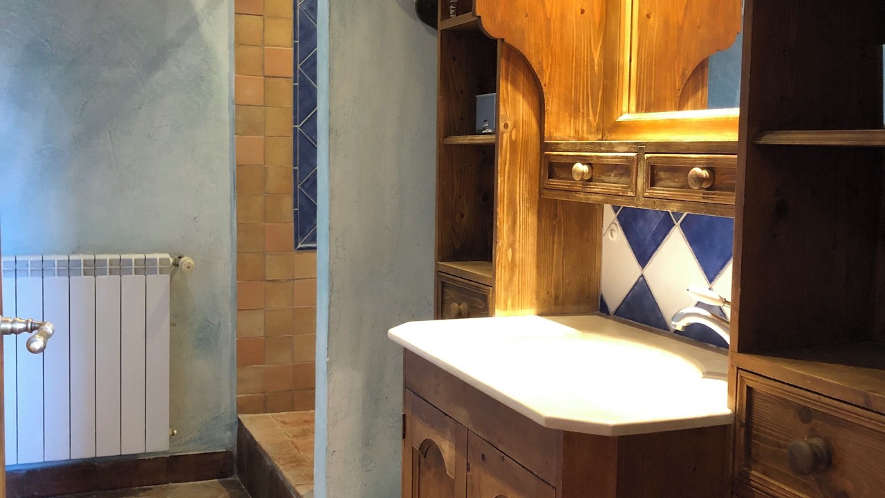 Photo of Bathroom in Chateau Gombert