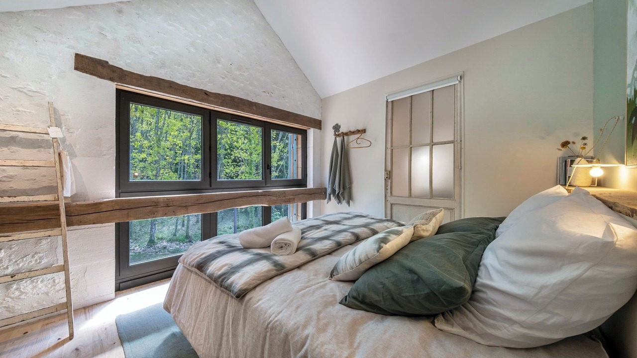 Photo of Bedroom in Le Buisson-de-Cadouin