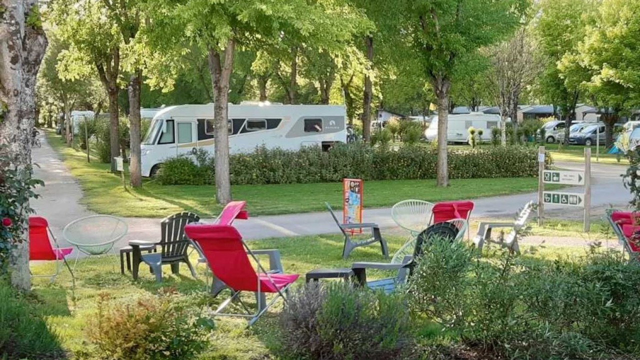 Photo of Outdoor in Coulon