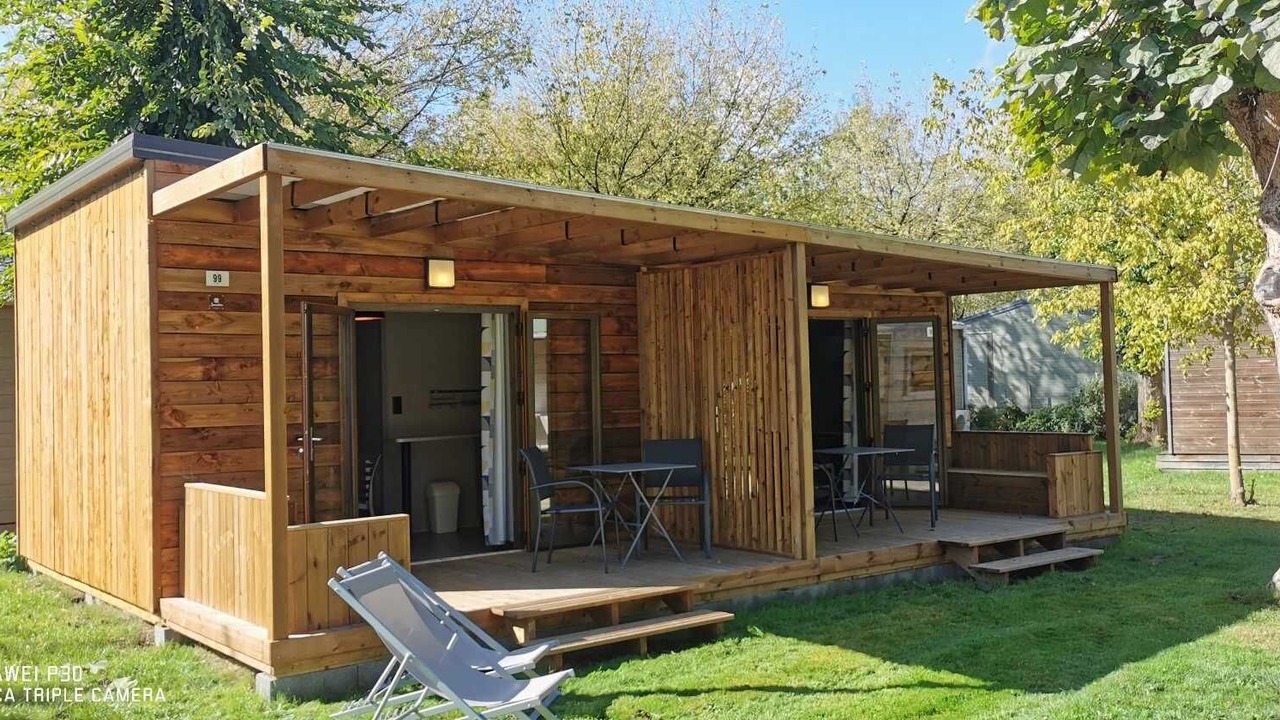 Photo of Outdoor in Coulon
