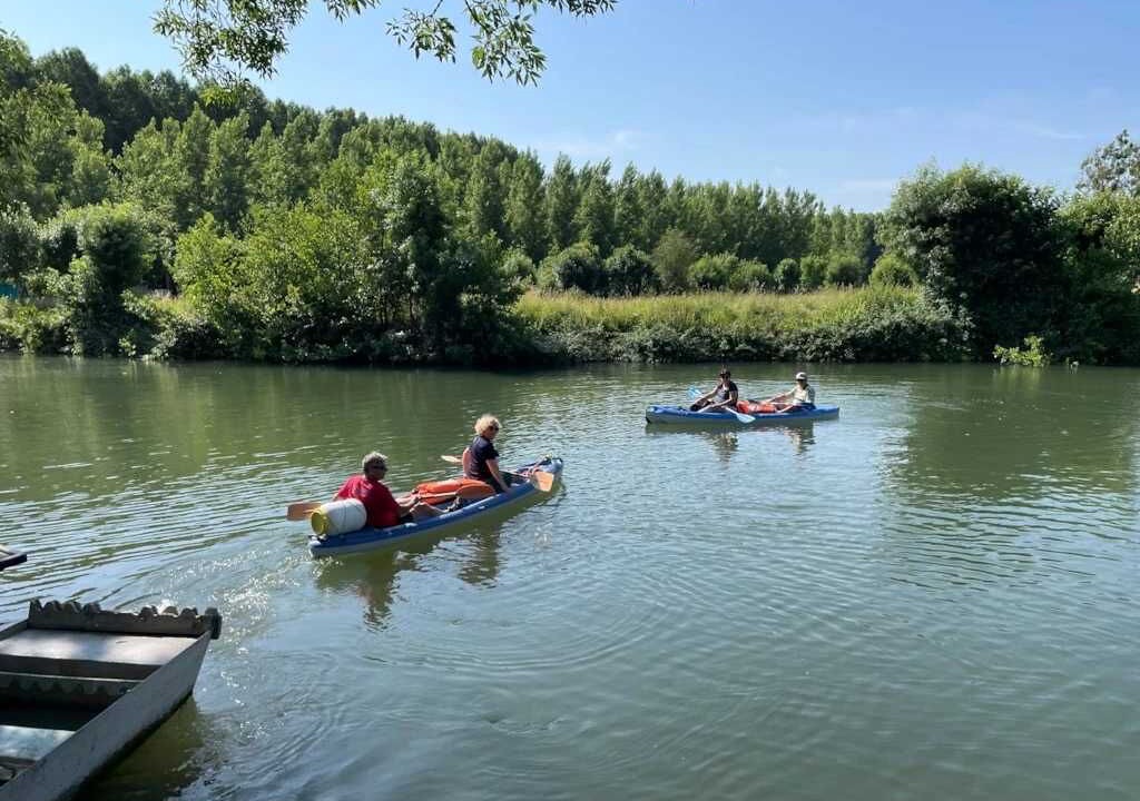 Photo of Others in Coulon