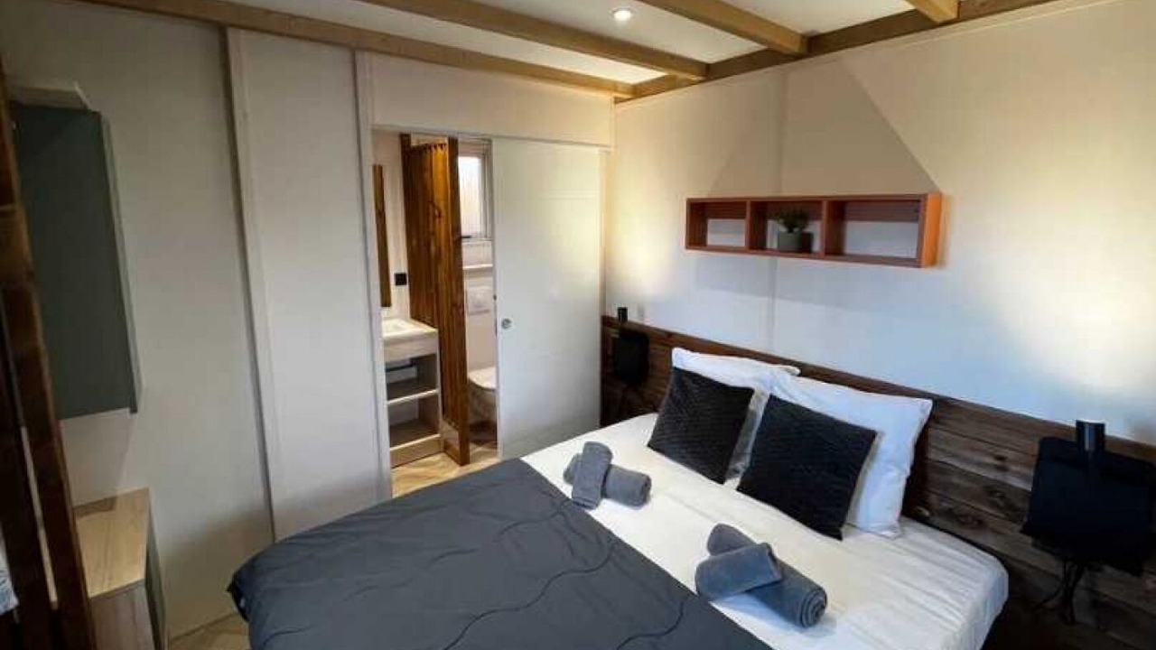 Photo of Bedroom in Coulon
