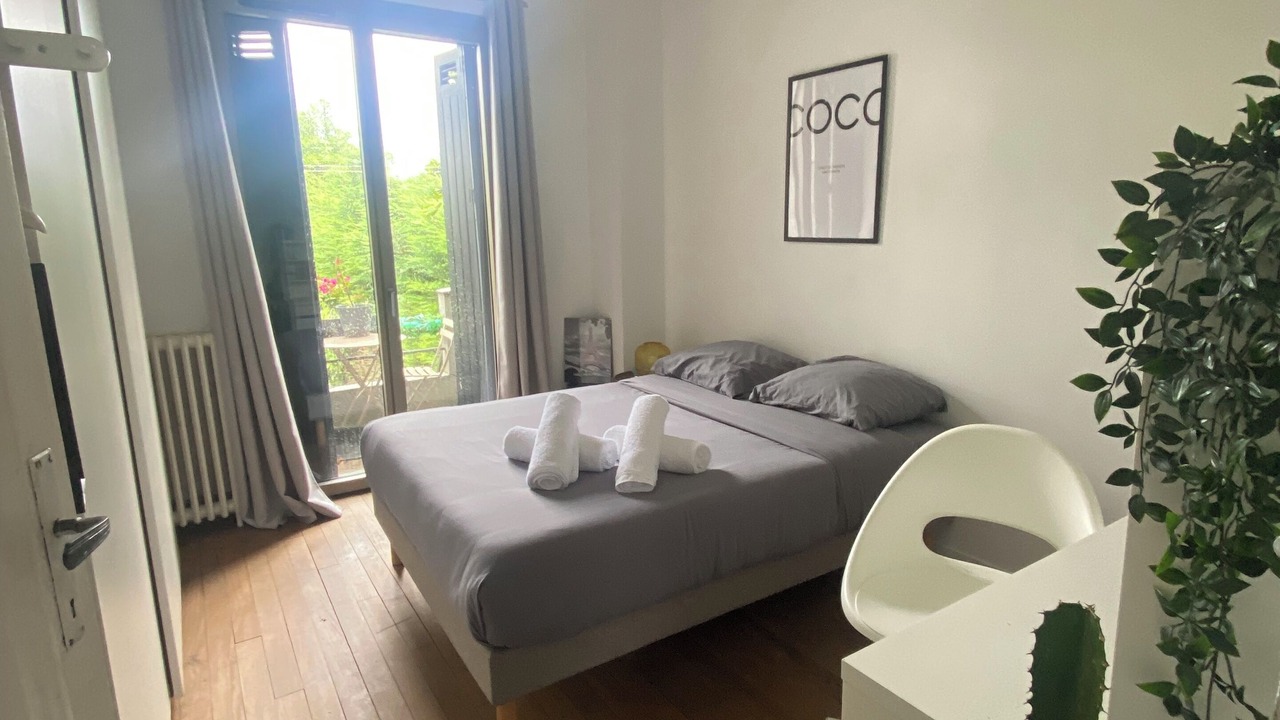 Photo of Bedroom in Floirac