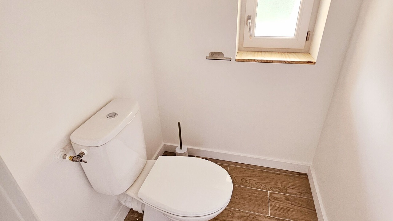 Photo of Bathroom in Chateauneuf-sur-Charente