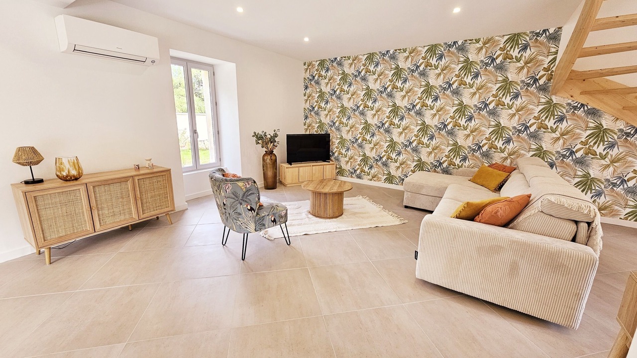 Photo of Livingroom in Chateauneuf-sur-Charente