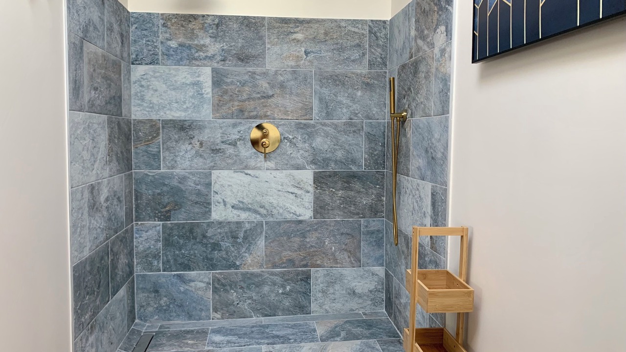 Photo of Bathroom in Celle-Levescault