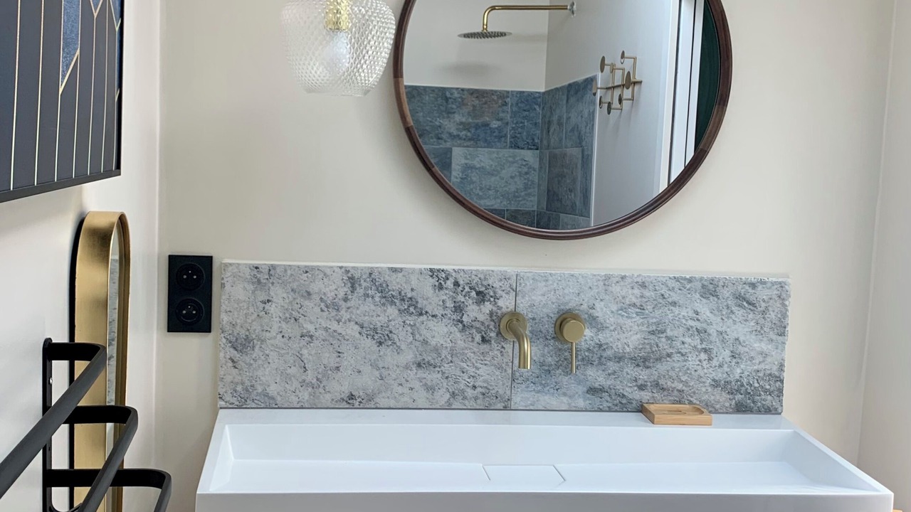 Photo of Bathroom in Celle-Levescault
