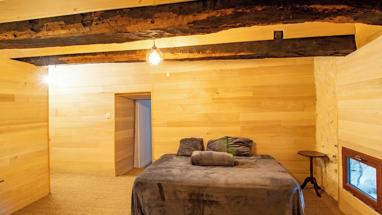 Photo of Bedroom in Chalais