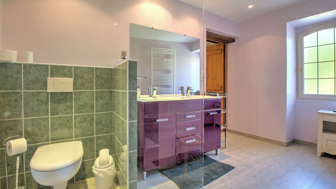 Photo of Bathroom in Bourdeilles