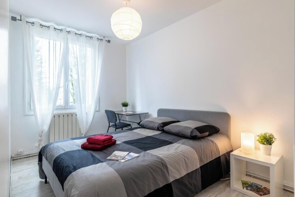 Photo of Bedroom in Bayonne
