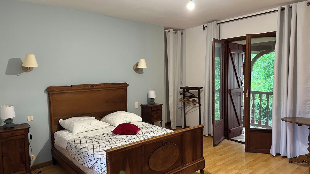 Photo of Bedroom in Lurbe-Saint-Christau