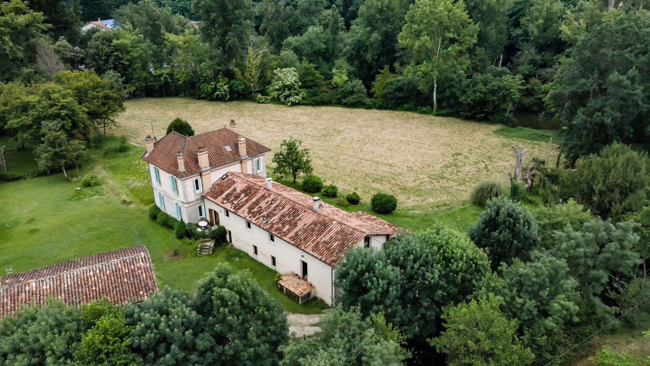 Photo of Outdoor in Saint-Aigulin