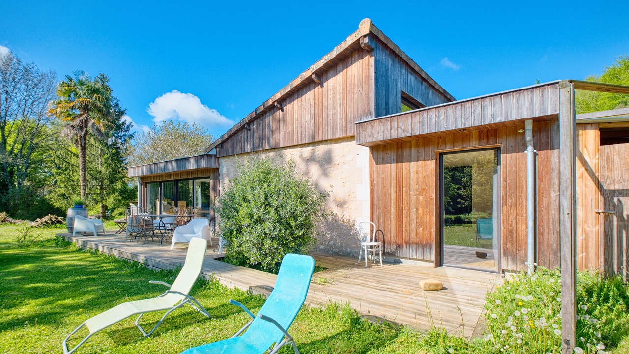 Photo of Patio Balcony in Saint-Astier