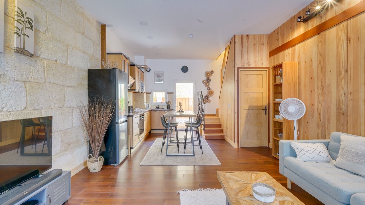 Photo of Livingroom in Lormont