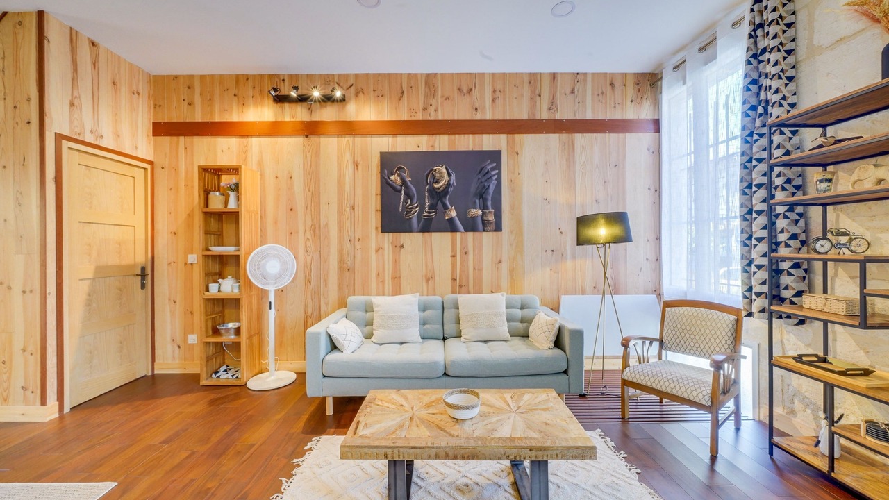 Photo of Livingroom in Lormont
