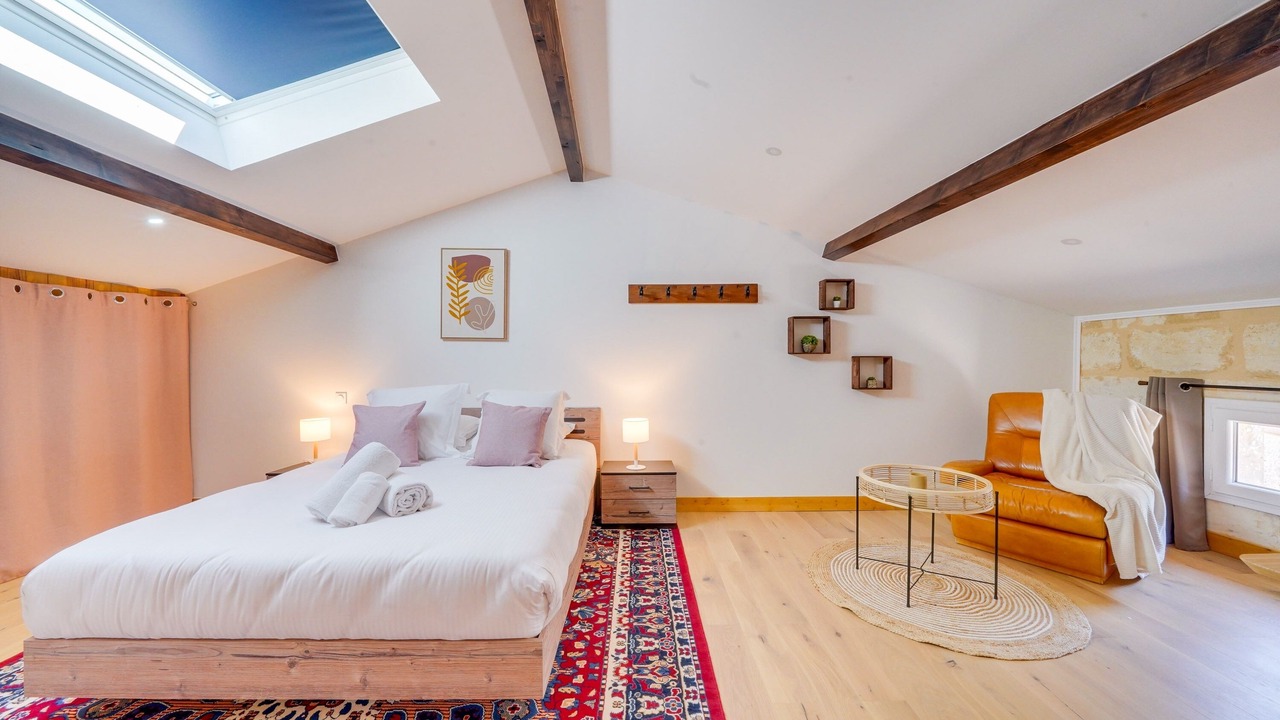 Photo of Bedroom in Lormont