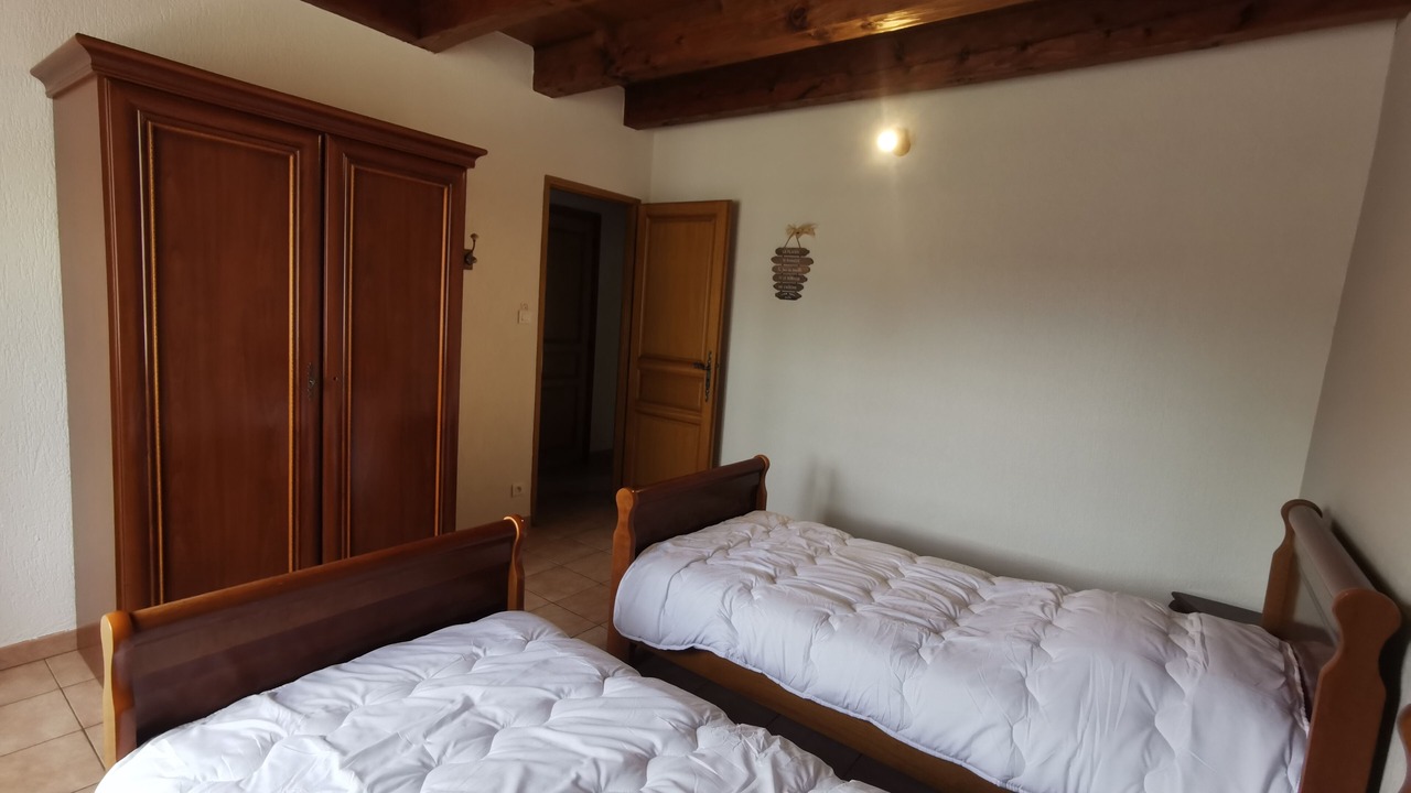 Photo of Bedroom in Rouffignac-Saint-Cernin-de-Reilhac