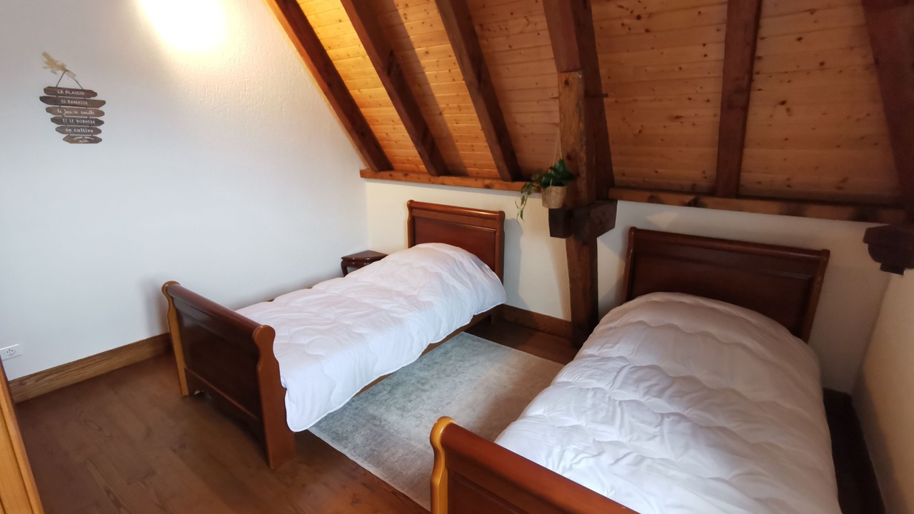 Photo of Bedroom in Rouffignac-Saint-Cernin-de-Reilhac