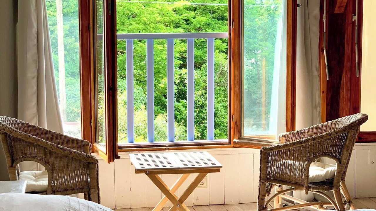 Photo of Bedroom in Leogeats