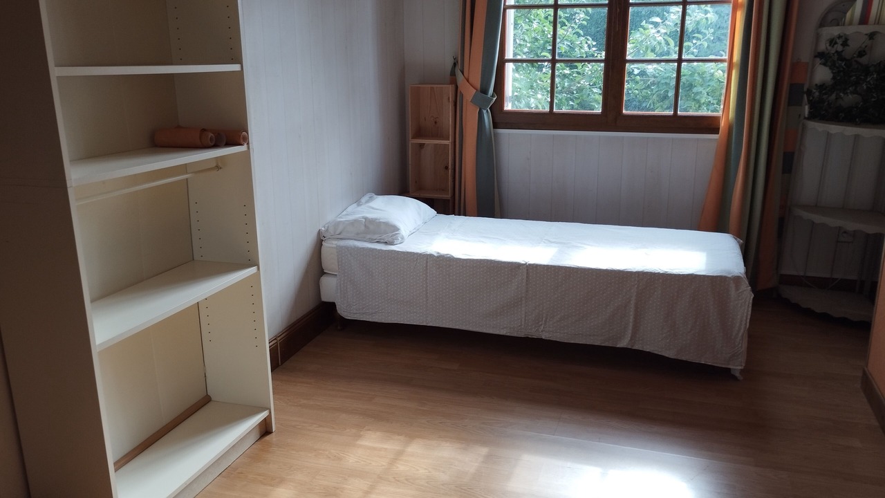 Photo of Bedroom in Le Bouscat